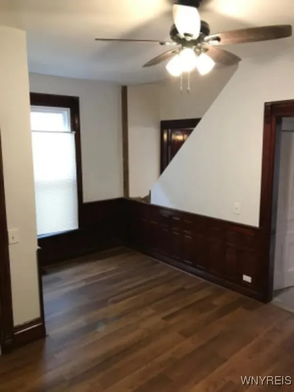 240 East Street, Buffalo, New York 14207, Buffalo, New York 14207, 3 Bedrooms Bedrooms, 3 Rooms Rooms,1 BathroomBathrooms,Residential,For Sale,240 East Street, Buffalo, New York 14207,B1625012