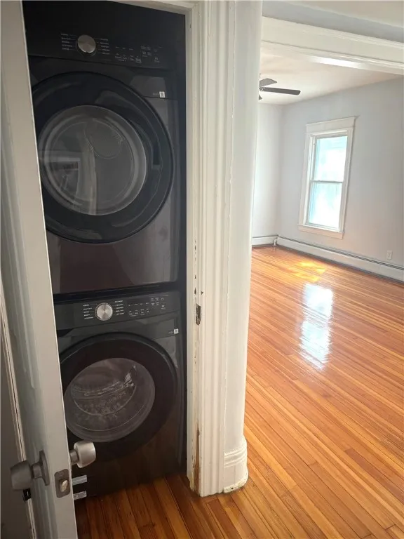 193 Pearl Street 3, Rochester, New York 14607, Rochester, New York 14607, 2 Bedrooms Bedrooms, 4 Rooms Rooms,1 BathroomBathrooms,Residential Lease,For Rent,193 Pearl Street 3, Rochester, New York 14607,R1626958