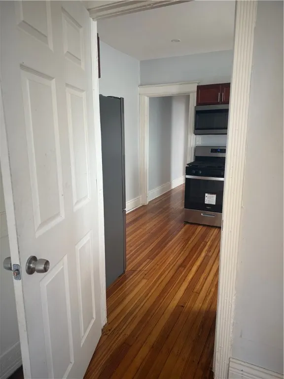 193 Pearl Street 3, Rochester, New York 14607, Rochester, New York 14607, 2 Bedrooms Bedrooms, 4 Rooms Rooms,1 BathroomBathrooms,Residential Lease,For Rent,193 Pearl Street 3, Rochester, New York 14607,R1626958