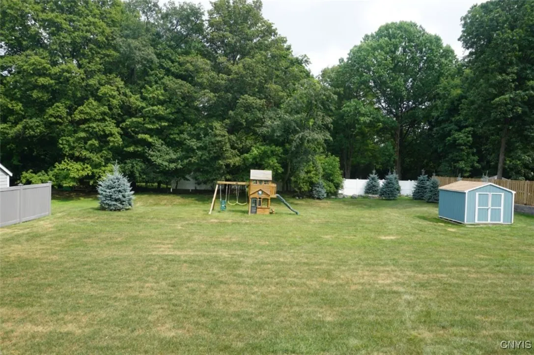 4902 Macgregor Lane, Onondaga, New York 13215, Onondaga, New York 13215, 4 Bedrooms Bedrooms, 9 Rooms Rooms,2 BathroomsBathrooms,Residential,Closed,4902 Macgregor Lane, Onondaga, New York 13215,0,S1625000