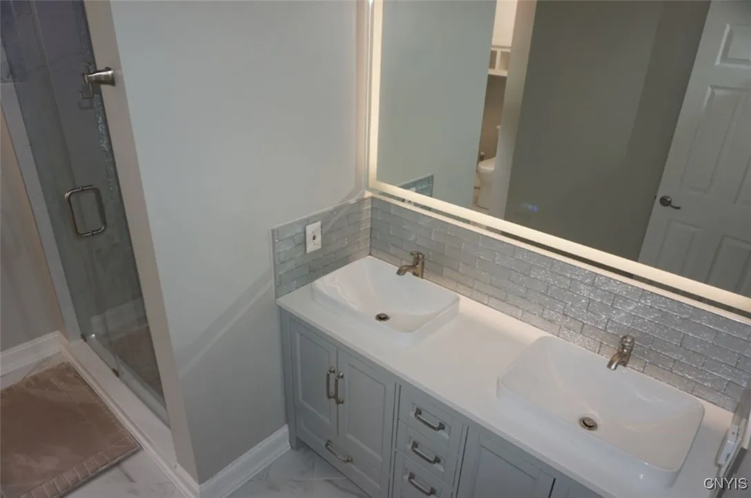 4902 Macgregor Lane, Onondaga, New York 13215, Onondaga, New York 13215, 4 Bedrooms Bedrooms, 9 Rooms Rooms,2 BathroomsBathrooms,Residential,Closed,4902 Macgregor Lane, Onondaga, New York 13215,0,S1625000