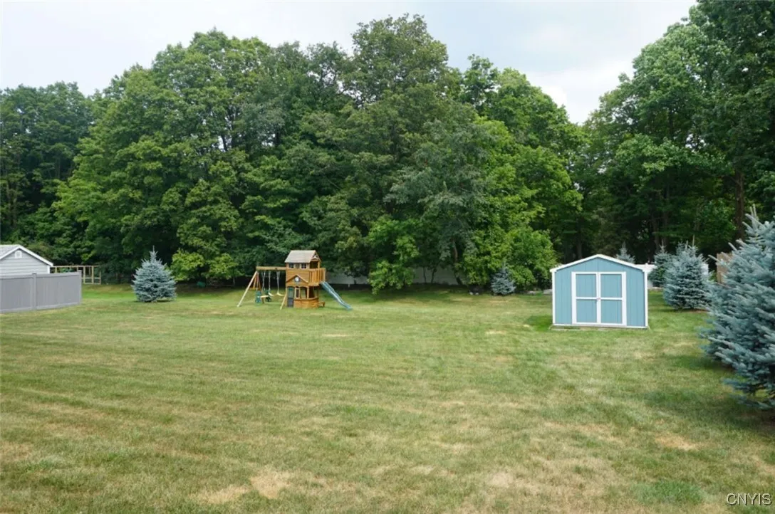 4902 Macgregor Lane, Onondaga, New York 13215, Onondaga, New York 13215, 4 Bedrooms Bedrooms, 9 Rooms Rooms,2 BathroomsBathrooms,Residential,Closed,4902 Macgregor Lane, Onondaga, New York 13215,0,S1625000