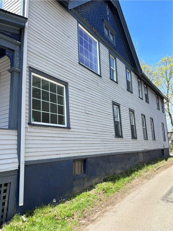 54 Park Avenue, Rochester, New York 14607, Rochester, New York 14607, ,Commercial Lease,For Rent,54 Park Avenue, Rochester, New York 14607,R1627218