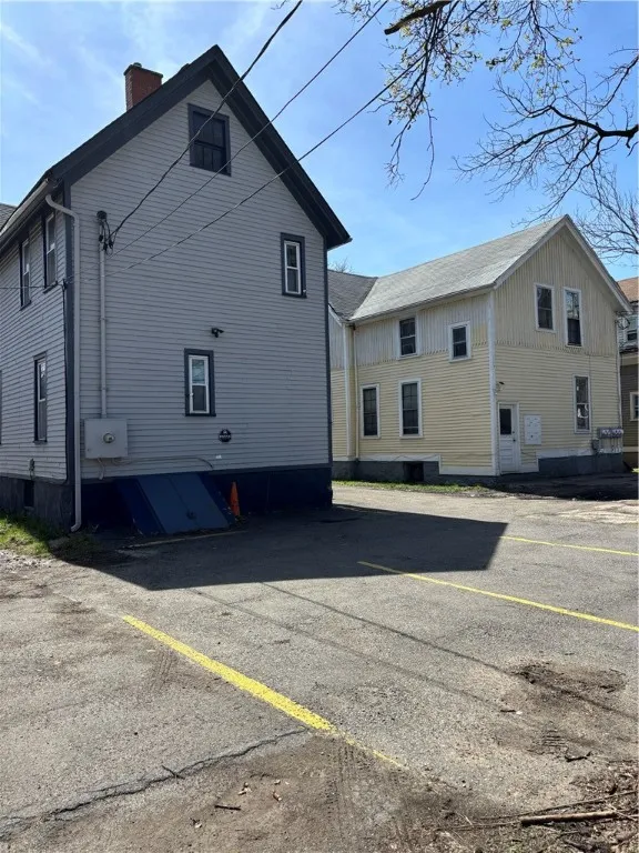 54 Park Avenue, Rochester, New York 14607, Rochester, New York 14607, ,Commercial Lease,For Rent,54 Park Avenue, Rochester, New York 14607,R1627218