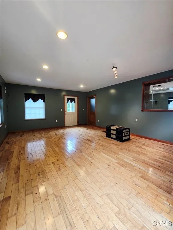238 Tower Street, Sangerfield, New York 13480, Sangerfield, New York 13480, 4 Bedrooms Bedrooms, 10 Rooms Rooms,2 BathroomsBathrooms,Residential,Closed,238 Tower Street, Sangerfield, New York 13480,0,S1627216