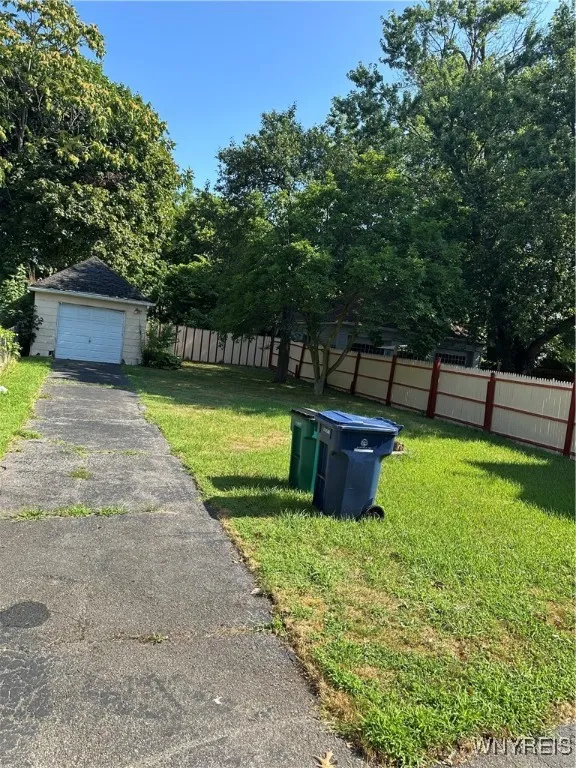 676 Northampton St Street, Buffalo, New York 14211, Buffalo, New York 14211, 4 Bedrooms Bedrooms, 8 Rooms Rooms,1 BathroomBathrooms,Residential,Closed,676 Northampton St Street, Buffalo, New York 14211,0,B1626984