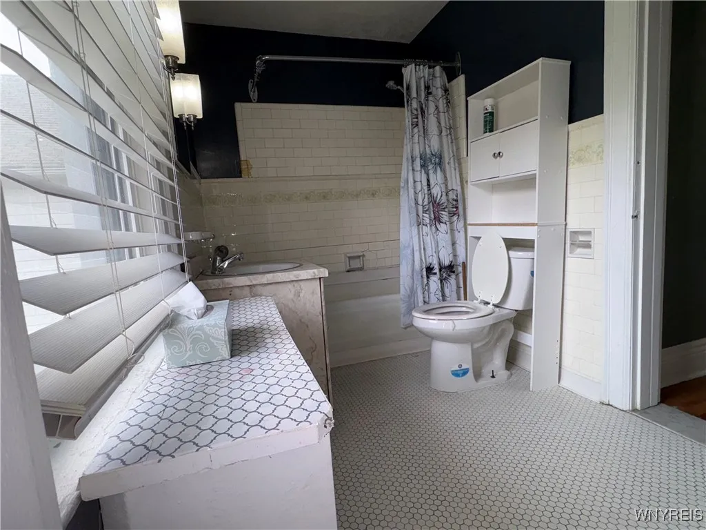 Full bath