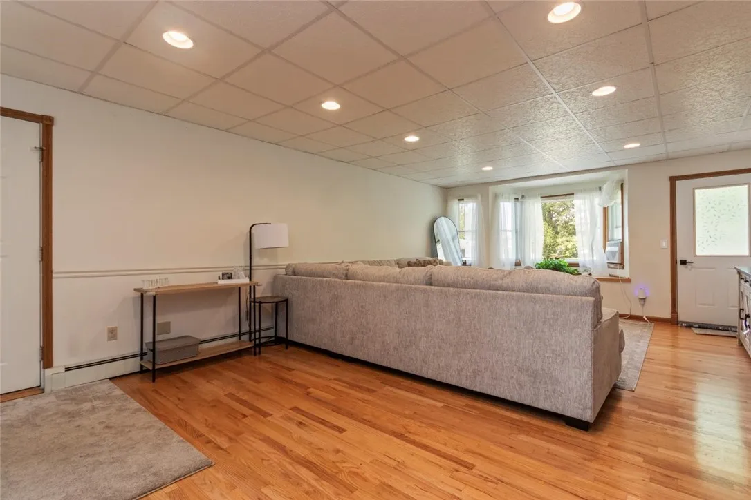 84 Bridge Street, Seneca Falls, New York 13148, Seneca Falls, New York 13148, 5 Bedrooms Bedrooms, 9 Rooms Rooms,1 BathroomBathrooms,Residential,Closed,84 Bridge Street, Seneca Falls, New York 13148,0,R1626780