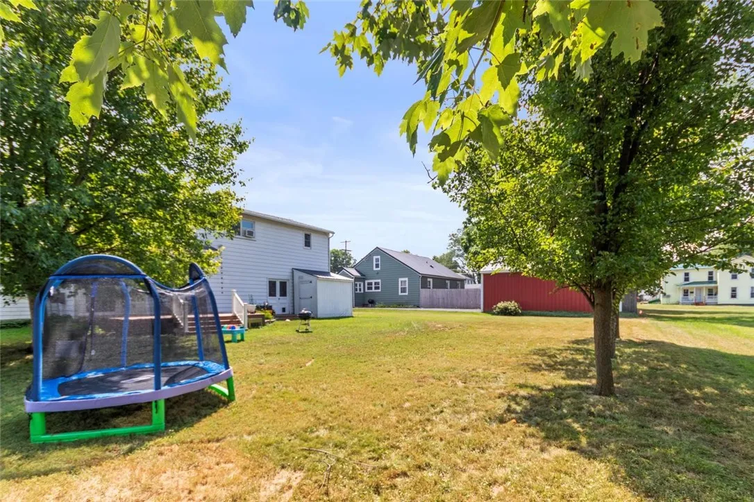84 Bridge Street, Seneca Falls, New York 13148, Seneca Falls, New York 13148, 5 Bedrooms Bedrooms, 9 Rooms Rooms,1 BathroomBathrooms,Residential,Closed,84 Bridge Street, Seneca Falls, New York 13148,0,R1626780