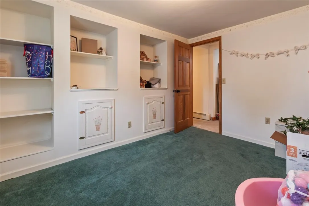 84 Bridge Street, Seneca Falls, New York 13148, Seneca Falls, New York 13148, 5 Bedrooms Bedrooms, 9 Rooms Rooms,1 BathroomBathrooms,Residential,Closed,84 Bridge Street, Seneca Falls, New York 13148,0,R1626780