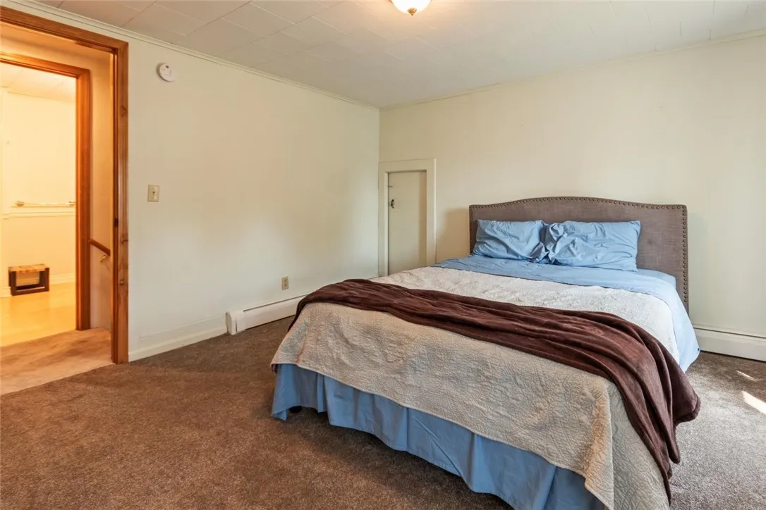84 Bridge Street, Seneca Falls, New York 13148, Seneca Falls, New York 13148, 5 Bedrooms Bedrooms, 9 Rooms Rooms,1 BathroomBathrooms,Residential,Closed,84 Bridge Street, Seneca Falls, New York 13148,0,R1626780