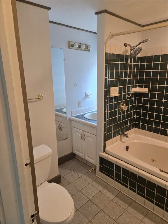 114 Seager Street, Rochester, New York 14620, Rochester, New York 14620, 2 Bedrooms Bedrooms, 5 Rooms Rooms,1 BathroomBathrooms,Residential Lease,For Rent,114 Seager Street, Rochester, New York 14620,R1627229