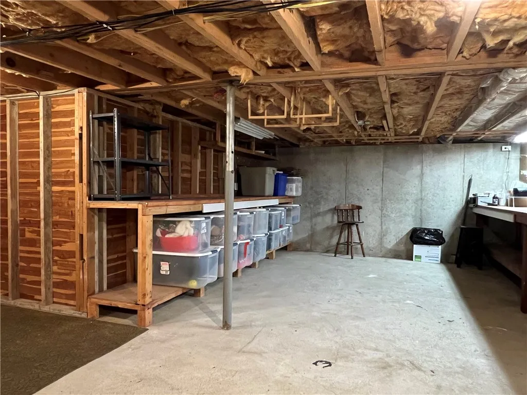632 Partridge Street, Elmira City, New York 14904, Elmira City, New York 14904, 3 Bedrooms Bedrooms, 8 Rooms Rooms,2 BathroomsBathrooms,Residential,Closed,632 Partridge Street, Elmira City, New York 14904,0,R1624987