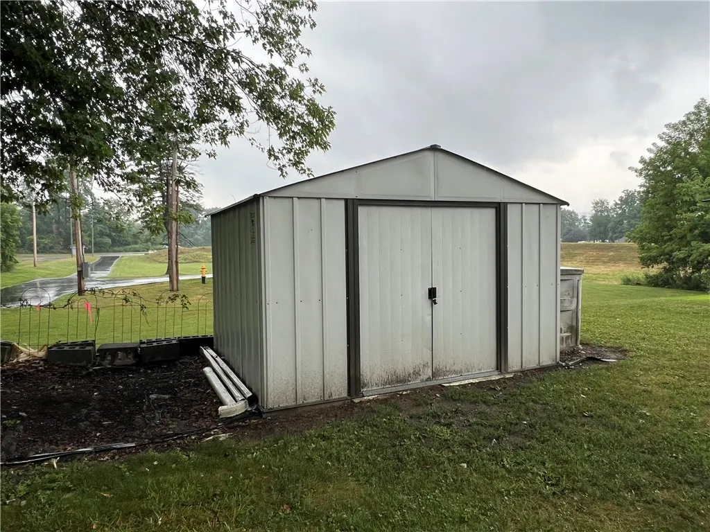 632 Partridge Street, Elmira City, New York 14904, Elmira City, New York 14904, 3 Bedrooms Bedrooms, 8 Rooms Rooms,2 BathroomsBathrooms,Residential,Closed,632 Partridge Street, Elmira City, New York 14904,0,R1624987