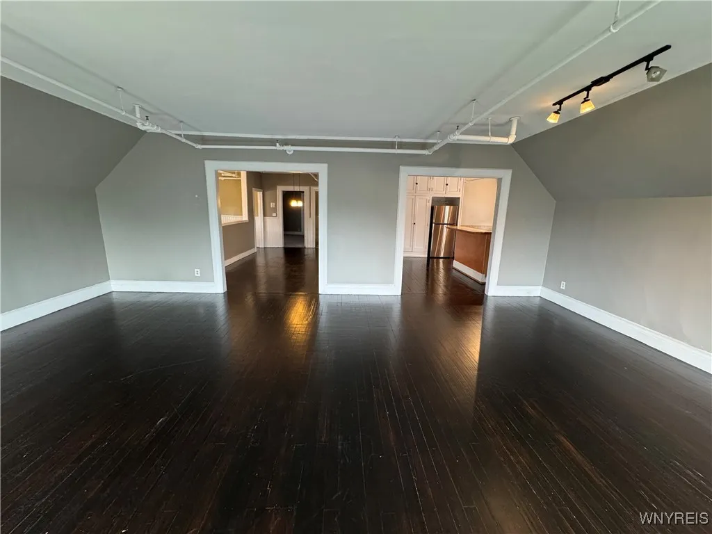 1115 Delaware Avenue, Buffalo, New York 14209, Buffalo, New York 14209, 3 Bedrooms Bedrooms, 9 Rooms Rooms,2 BathroomsBathrooms,Residential Lease,For Rent,1115 Delaware Avenue, Buffalo, New York 14209,B1627123