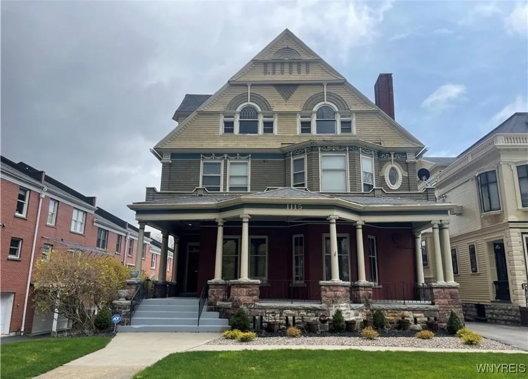 1115 Delaware Avenue, Buffalo, New York 14209, Buffalo, New York 14209, 3 Bedrooms Bedrooms, 9 Rooms Rooms,2 BathroomsBathrooms,Residential Lease,For Rent,1115 Delaware Avenue, Buffalo, New York 14209,B1627123