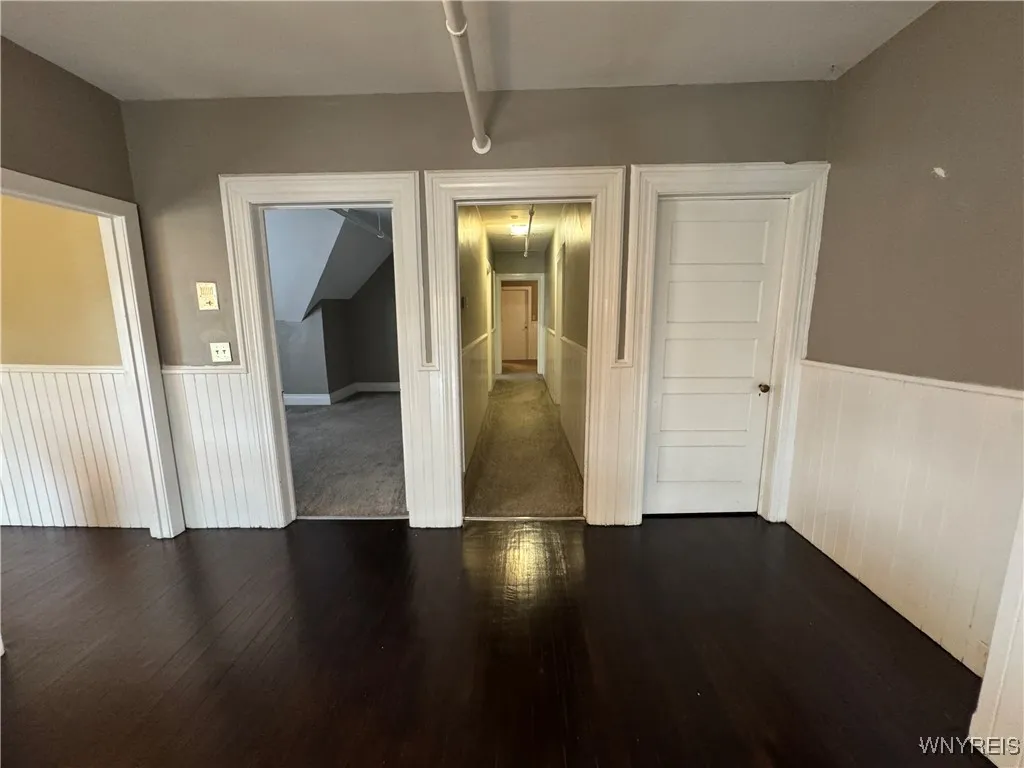 1115 Delaware Avenue, Buffalo, New York 14209, Buffalo, New York 14209, 3 Bedrooms Bedrooms, 9 Rooms Rooms,2 BathroomsBathrooms,Residential Lease,For Rent,1115 Delaware Avenue, Buffalo, New York 14209,B1627123
