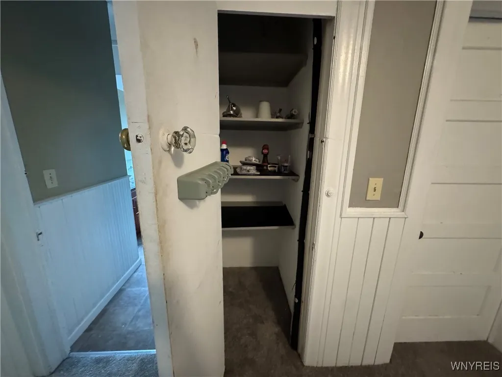1115 Delaware Avenue, Buffalo, New York 14209, Buffalo, New York 14209, 3 Bedrooms Bedrooms, 9 Rooms Rooms,2 BathroomsBathrooms,Residential Lease,For Rent,1115 Delaware Avenue, Buffalo, New York 14209,B1627123