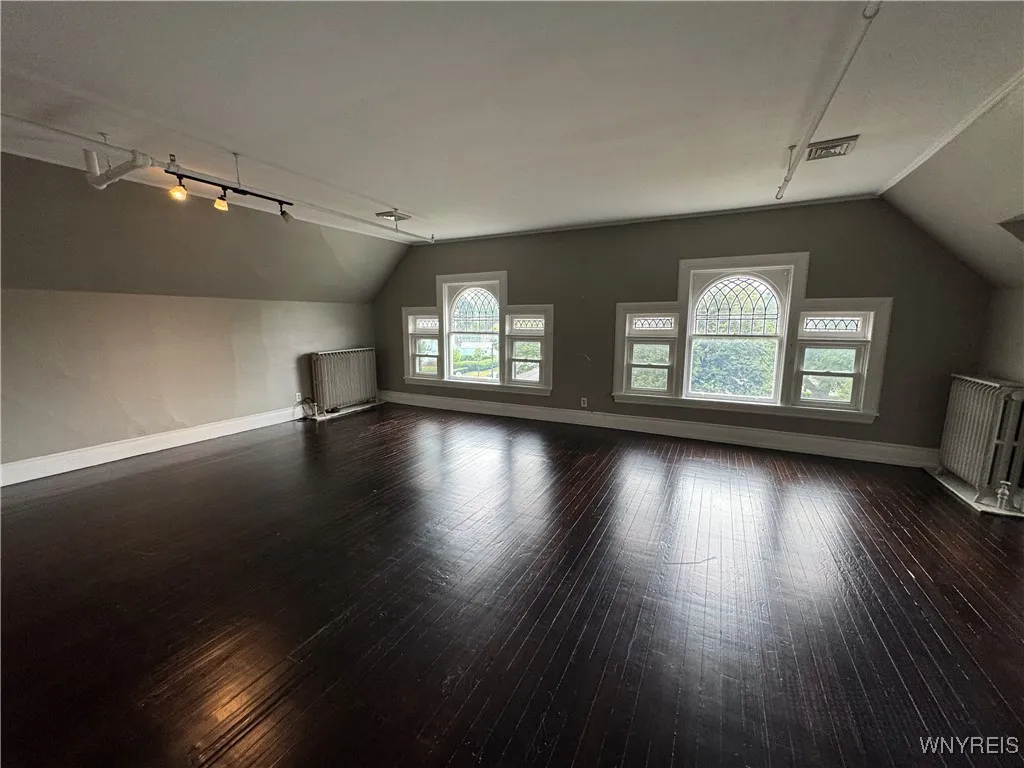 1115 Delaware Avenue, Buffalo, New York 14209, Buffalo, New York 14209, 3 Bedrooms Bedrooms, 9 Rooms Rooms,2 BathroomsBathrooms,Residential Lease,For Rent,1115 Delaware Avenue, Buffalo, New York 14209,B1627123