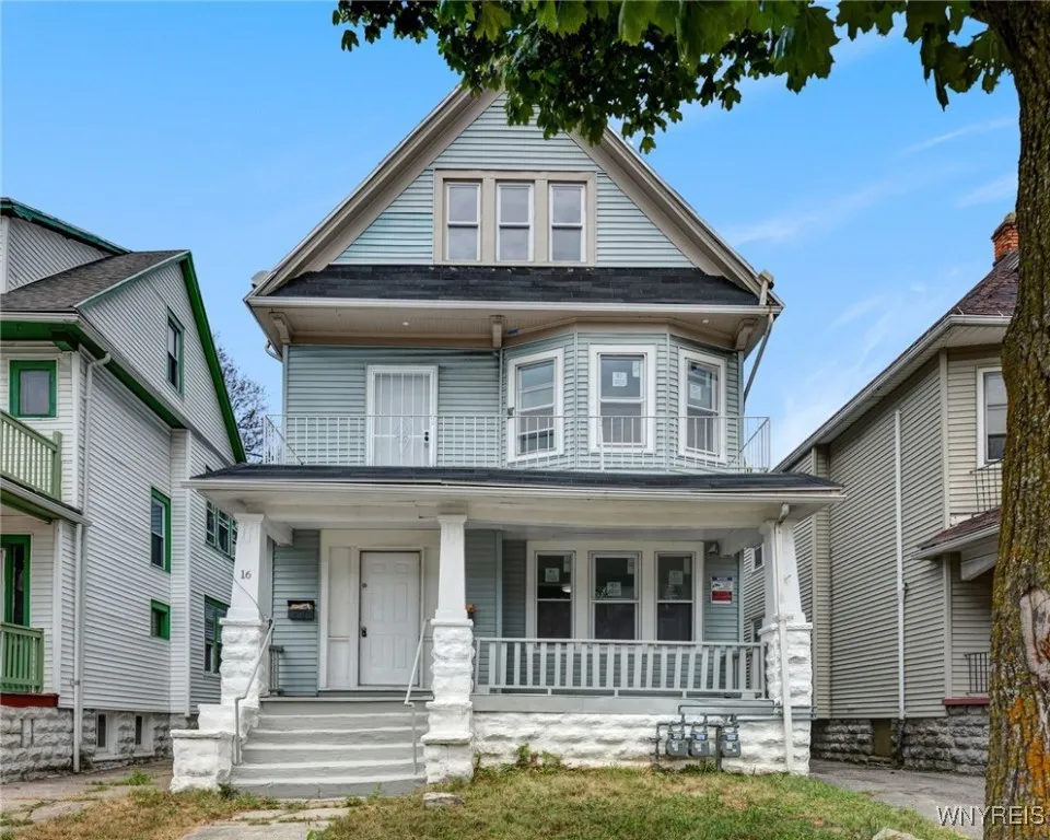 16 Butler Avenue, Buffalo, New York 14208, Buffalo, New York 14208, 8 Bedrooms Bedrooms, ,3 BathroomsBathrooms,Residential,For Sale,16 Butler Avenue, Buffalo, New York 14208,0,B1626410