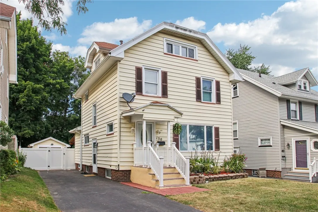 130 Cheltenham Road, Rochester, New York 14612, Rochester, New York 14612, 3 Bedrooms Bedrooms, 8 Rooms Rooms,2 BathroomsBathrooms,Residential,Closed,130 Cheltenham Road, Rochester, New York 14612,0,R1626776