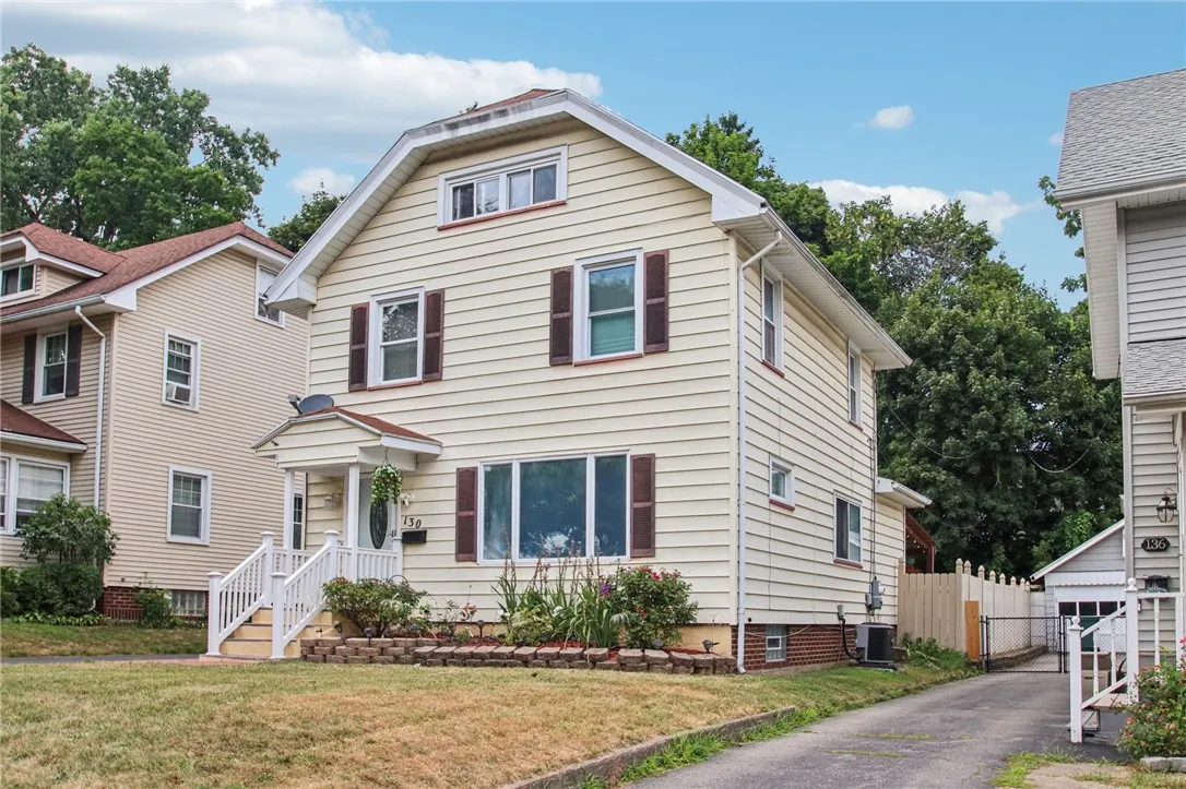 130 Cheltenham Road, Rochester, New York 14612, Rochester, New York 14612, 3 Bedrooms Bedrooms, 8 Rooms Rooms,2 BathroomsBathrooms,Residential,Closed,130 Cheltenham Road, Rochester, New York 14612,0,R1626776