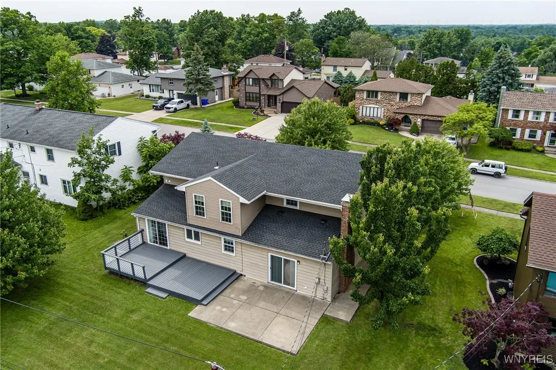 79 Hemlock Drive, West Seneca, New York 14224, West Seneca, New York 14224, 5 Bedrooms Bedrooms, 10 Rooms Rooms,2 BathroomsBathrooms,Residential Lease,For Rent,79 Hemlock Drive, West Seneca, New York 14224,B1627239