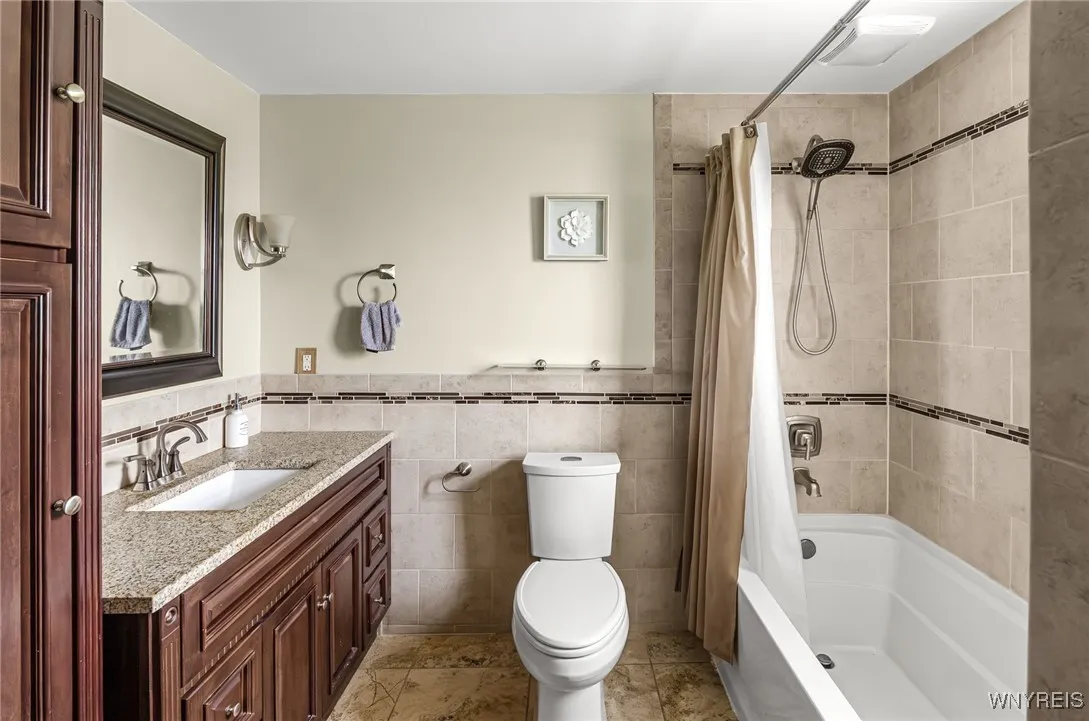 Master ensuite