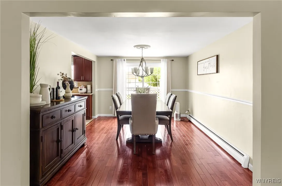 79 Hemlock Drive, West Seneca, New York 14224, West Seneca, New York 14224, 5 Bedrooms Bedrooms, 10 Rooms Rooms,2 BathroomsBathrooms,Residential Lease,For Rent,79 Hemlock Drive, West Seneca, New York 14224,B1627239
