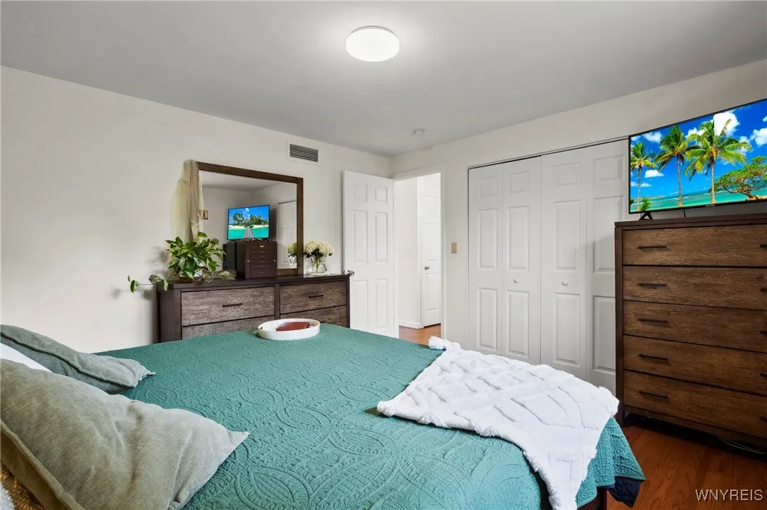 319 Green Acres Road, Tonawanda, New York 14150, Tonawanda, New York 14150, 3 Bedrooms Bedrooms, 7 Rooms Rooms,2 BathroomsBathrooms,Residential,Closed,319 Green Acres Road, Tonawanda, New York 14150,0,B1625805