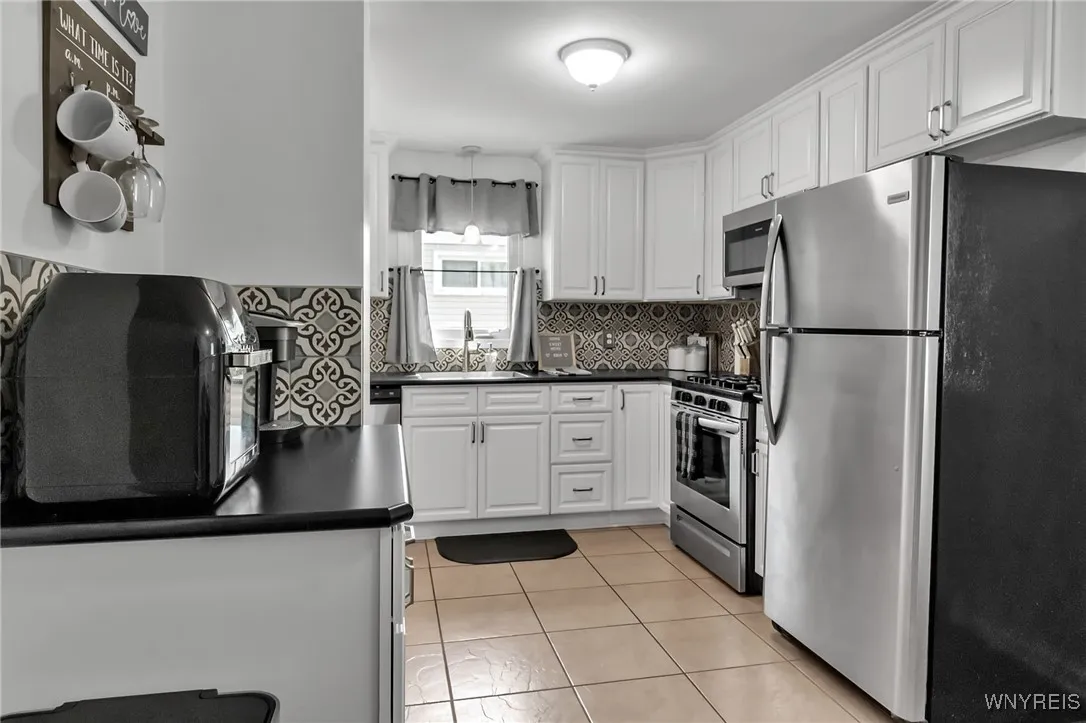 57 Donald Drive, North Tonawanda, New York 14120, North Tonawanda, New York 14120, 3 Bedrooms Bedrooms, 5 Rooms Rooms,1 BathroomBathrooms,Residential,Closed,57 Donald Drive, North Tonawanda, New York 14120,0,B1626997