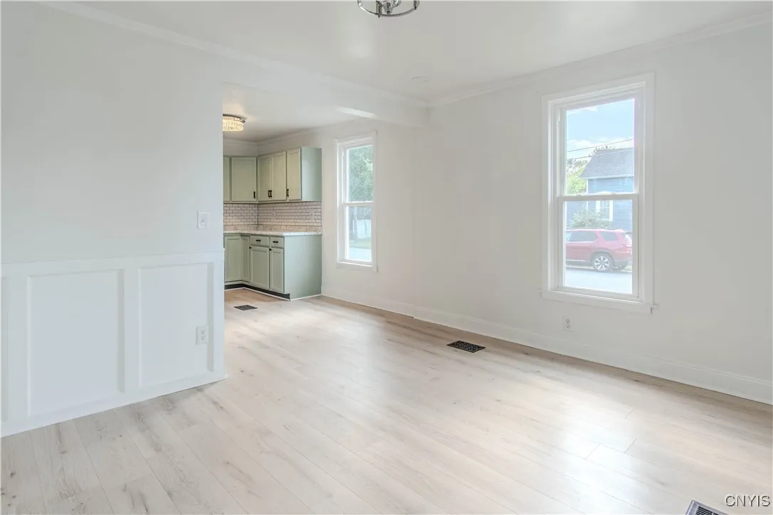 862 West Main Street, Watertown City, New York 136, Watertown City, New York 13601, 3 Bedrooms Bedrooms, 6 Rooms Rooms,2 BathroomsBathrooms,Residential,Closed,862 West Main Street, Watertown City, New York 136,0,S1626633