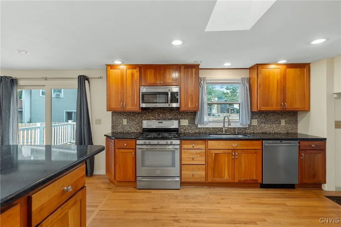 7972 Orion Path, Clay, New York 13090, Clay, New York 13090, 3 Bedrooms Bedrooms, 8 Rooms Rooms,2 BathroomsBathrooms,Residential,Closed,7972 Orion Path, Clay, New York 13090,0,S1626317