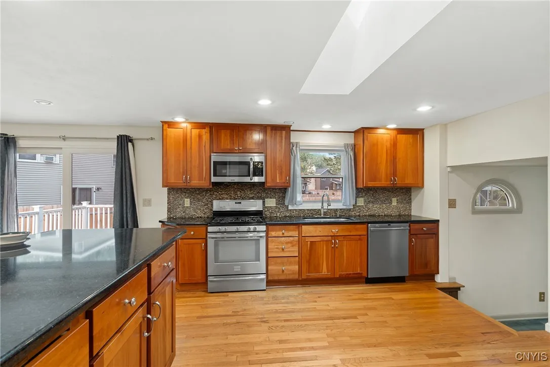 7972 Orion Path, Clay, New York 13090, Clay, New York 13090, 3 Bedrooms Bedrooms, 8 Rooms Rooms,2 BathroomsBathrooms,Residential,Closed,7972 Orion Path, Clay, New York 13090,0,S1626317