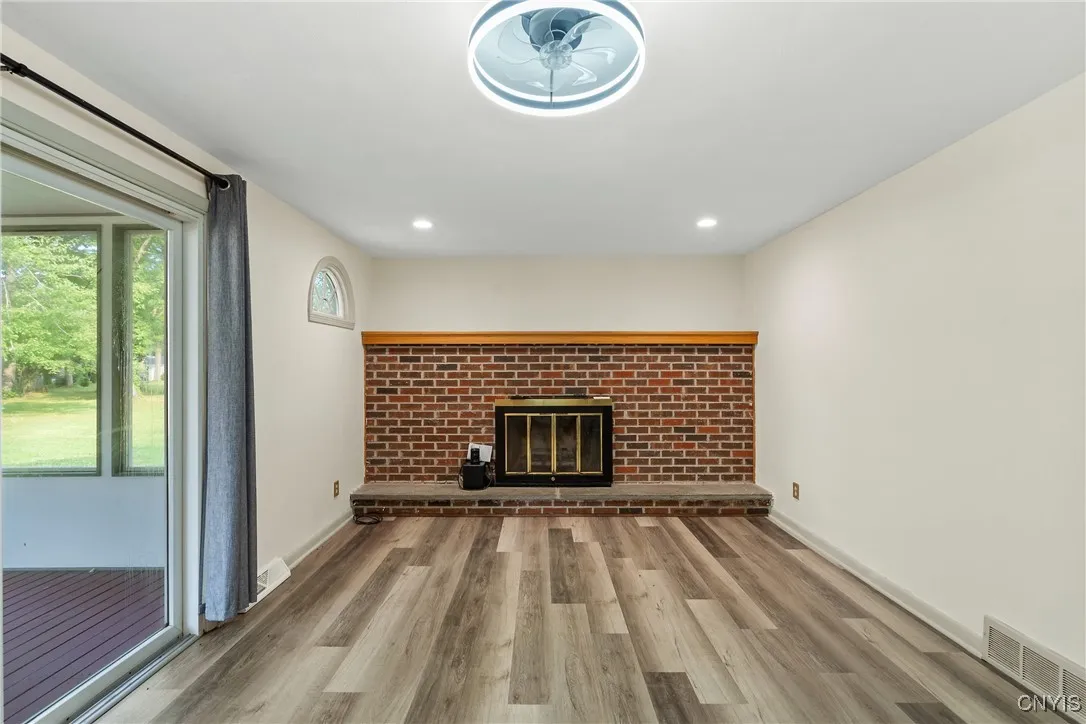 7972 Orion Path, Clay, New York 13090, Clay, New York 13090, 3 Bedrooms Bedrooms, 8 Rooms Rooms,2 BathroomsBathrooms,Residential,Closed,7972 Orion Path, Clay, New York 13090,0,S1626317