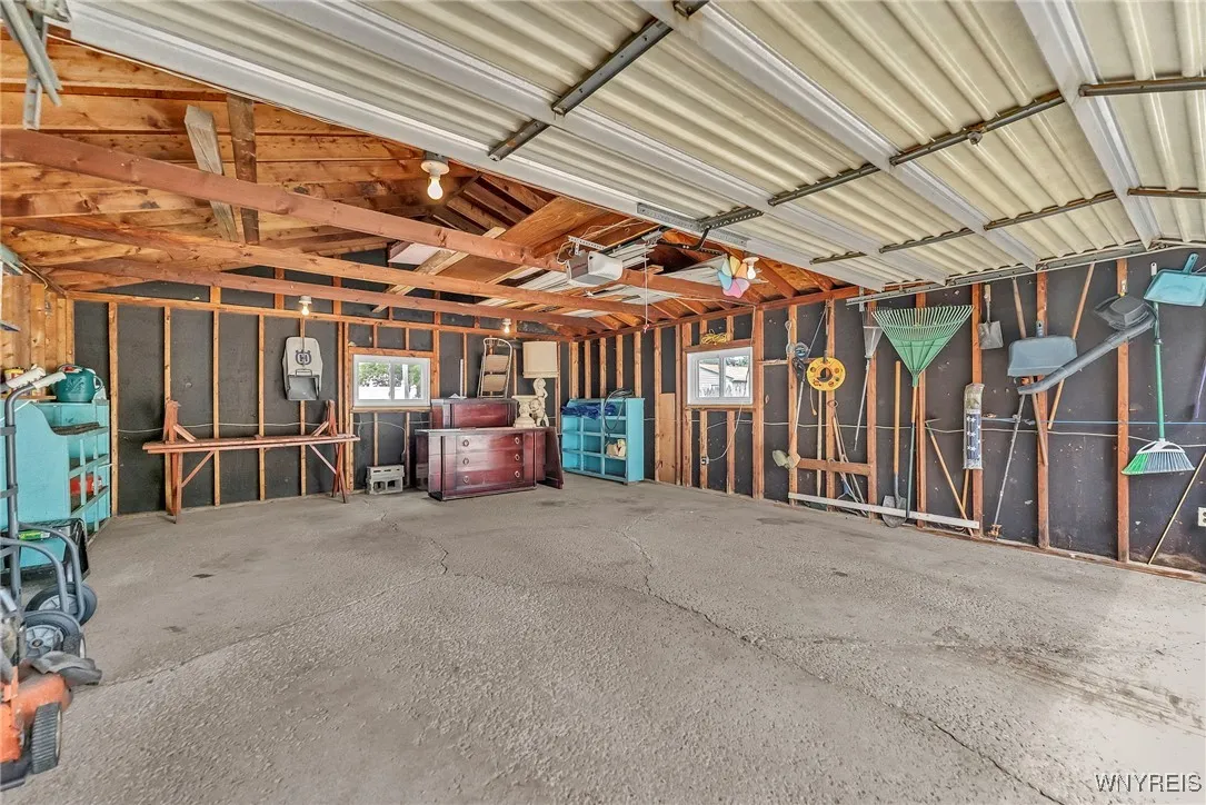 330 Glenhurst Road, Tonawanda, New York 14150, Tonawanda, New York 14150, 3 Bedrooms Bedrooms, 7 Rooms Rooms,1 BathroomBathrooms,Residential,For Sale,330 Glenhurst Road, Tonawanda, New York 14150,B1626863
