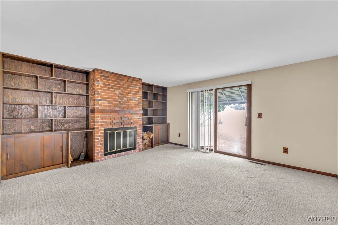 330 Glenhurst Road, Tonawanda, New York 14150, Tonawanda, New York 14150, 3 Bedrooms Bedrooms, 7 Rooms Rooms,1 BathroomBathrooms,Residential,For Sale,330 Glenhurst Road, Tonawanda, New York 14150,B1626863