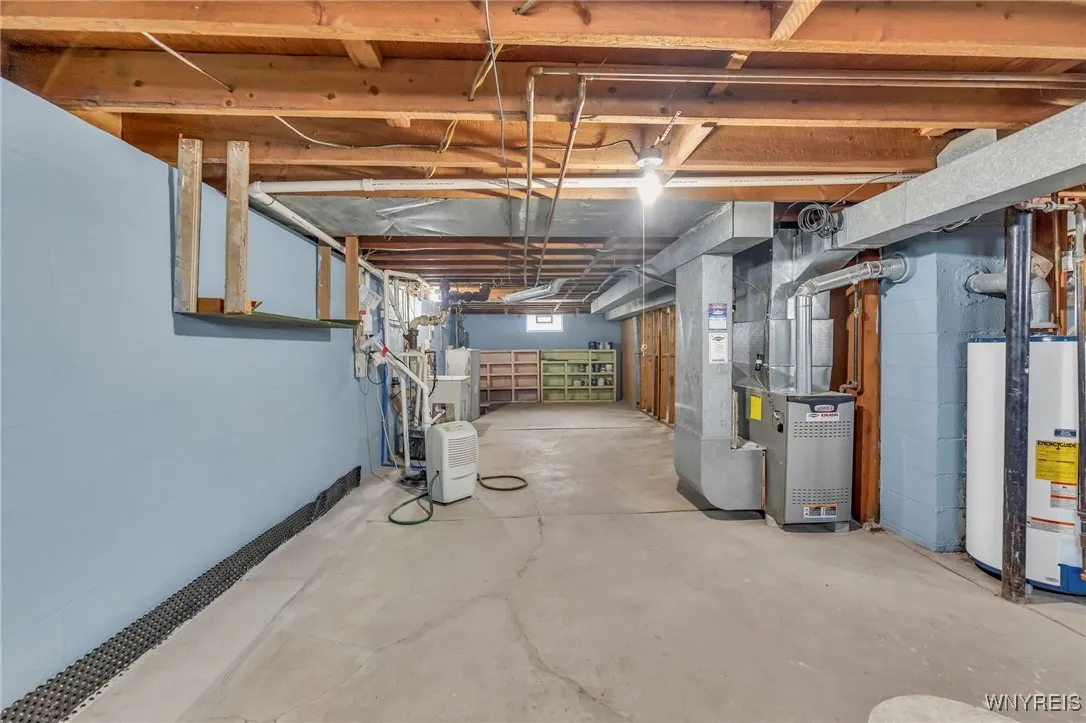 330 Glenhurst Road, Tonawanda, New York 14150, Tonawanda, New York 14150, 3 Bedrooms Bedrooms, 7 Rooms Rooms,1 BathroomBathrooms,Residential,For Sale,330 Glenhurst Road, Tonawanda, New York 14150,B1626863