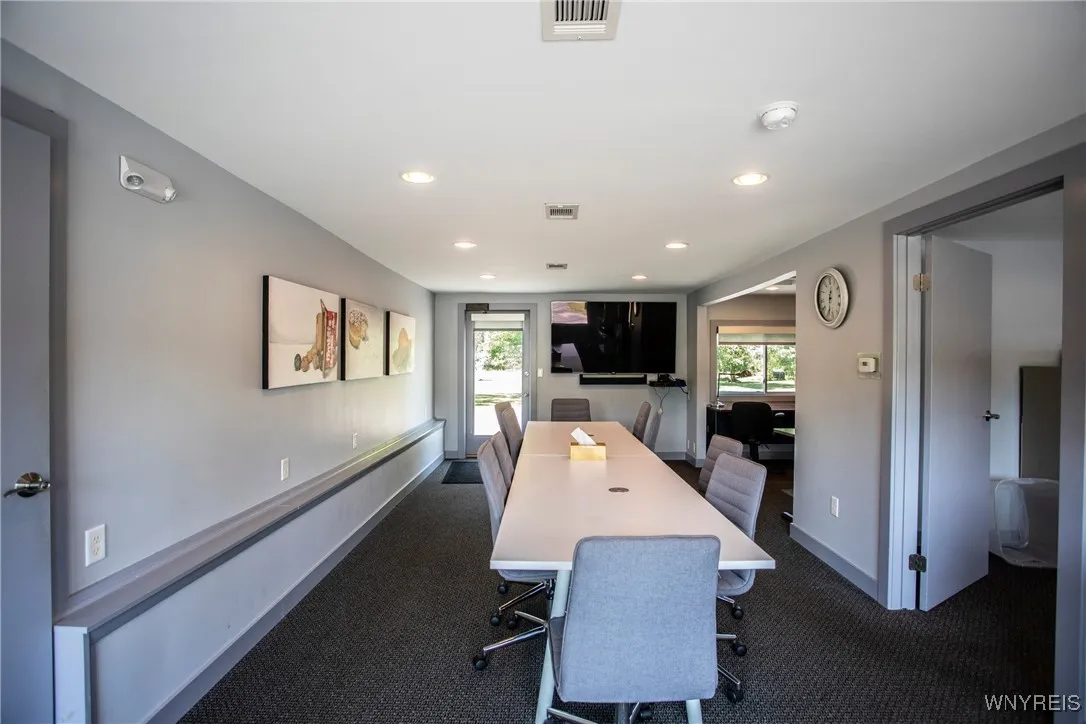 3400 Southwestern Boulevard, Orchard Park, New Yor, Orchard Park, New York 14127, ,Commercial Sale,For Sale,3400 Southwestern Boulevard, Orchard Park, New Yor,B1627261