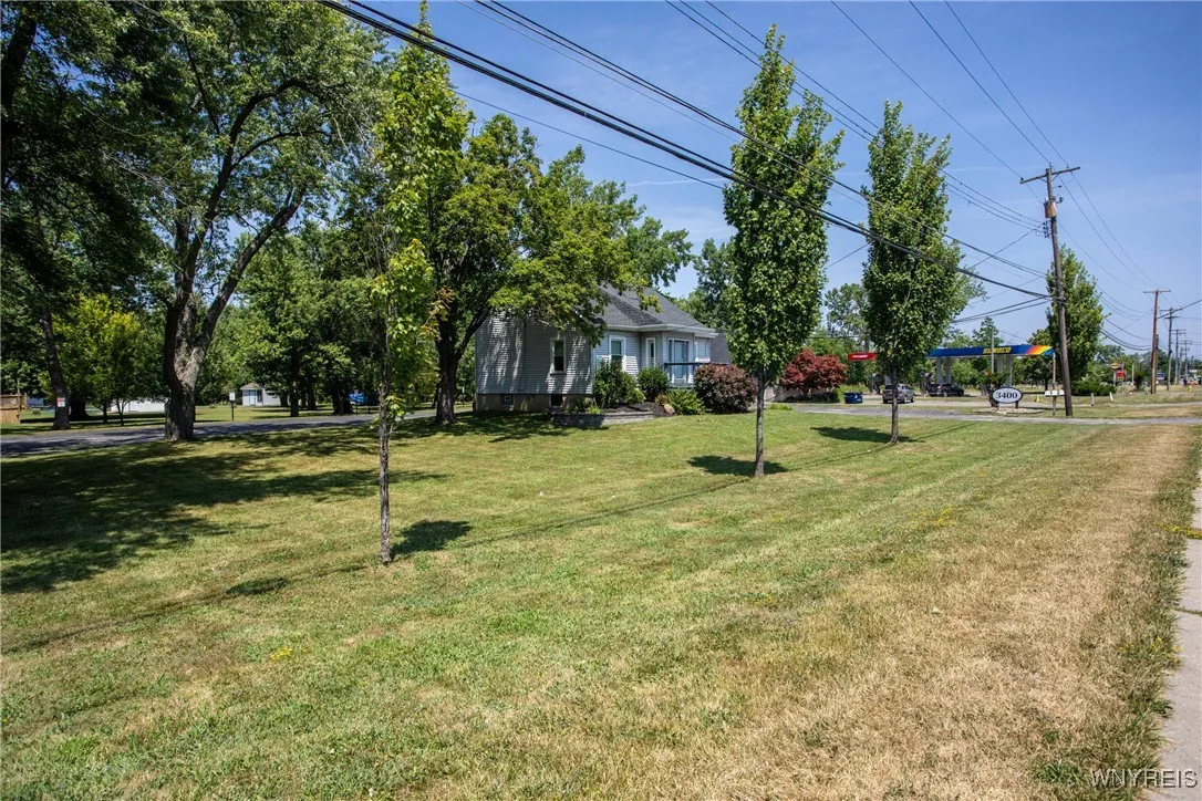 3400 Southwestern Boulevard, Orchard Park, New Yor, Orchard Park, New York 14127, ,Commercial Sale,For Sale,3400 Southwestern Boulevard, Orchard Park, New Yor,B1627261
