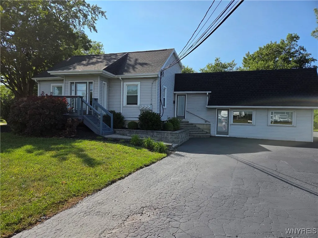 3400 Southwestern Boulevard, Orchard Park, New Yor, Orchard Park, New York 14127, ,Commercial Sale,For Sale,3400 Southwestern Boulevard, Orchard Park, New Yor,0,B1627261