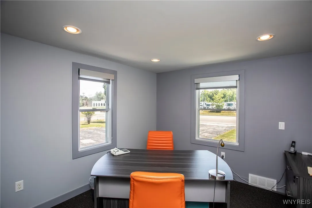 3400 Southwestern Boulevard, Orchard Park, New Yor, Orchard Park, New York 14127, ,Commercial Sale,For Sale,3400 Southwestern Boulevard, Orchard Park, New Yor,B1627261