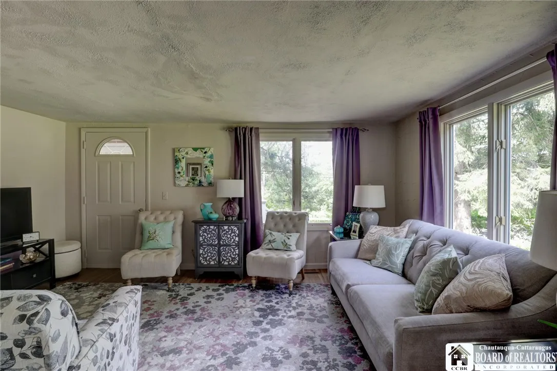 5621 Route 474, Harmony, New York 14710, Harmony, New York 14710, 4 Bedrooms Bedrooms, 9 Rooms Rooms,1 BathroomBathrooms,Residential,Closed,5621 Route 474, Harmony, New York 14710,0,R1626586