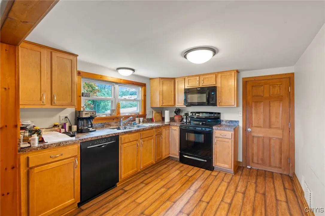 2055 Willowdale Road, Spafford, New York 13152, Spafford, New York 13152, 3 Bedrooms Bedrooms, 15 Rooms Rooms,2 BathroomsBathrooms,Residential,Closed,2055 Willowdale Road, Spafford, New York 13152,0,S1627269