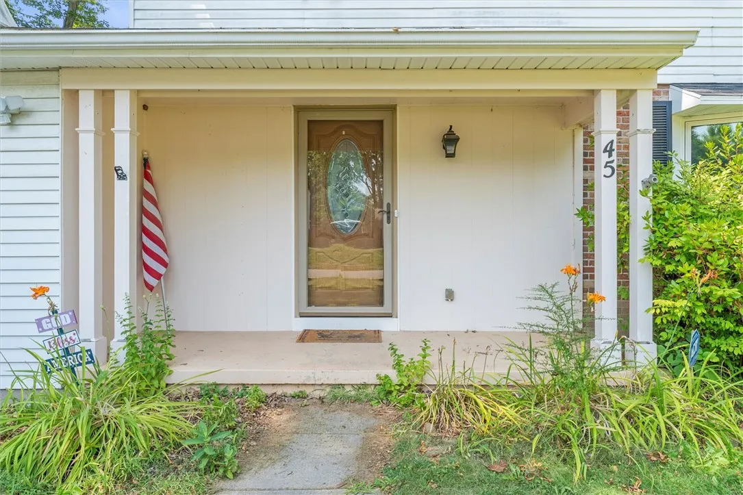 45 Rawhide Drive, Henrietta, New York 14586, Henrietta, New York 14586, 4 Bedrooms Bedrooms, 8 Rooms Rooms,2 BathroomsBathrooms,Residential,Closed,45 Rawhide Drive, Henrietta, New York 14586,0,R1623108