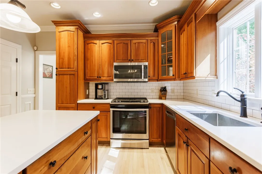 2123 E Kent Road, Carlton, New York 14477, Carlton, New York 14477, 4 Bedrooms Bedrooms, 10 Rooms Rooms,2 BathroomsBathrooms,Residential,For Sale,2123 E Kent Road, Carlton, New York 14477,0,R1627280