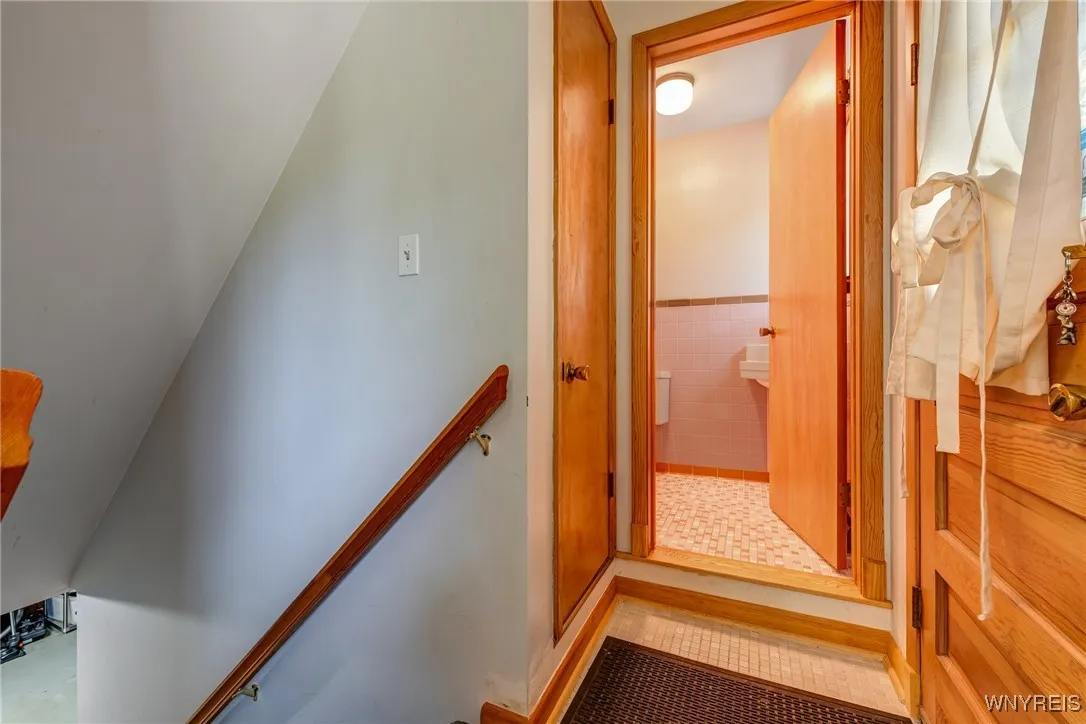 500 Getzville Road, Amherst, New York 14226, Amherst, New York 14226, 3 Bedrooms Bedrooms, 6 Rooms Rooms,1 BathroomBathrooms,Residential,For Sale,500 Getzville Road, Amherst, New York 14226,B1626809
