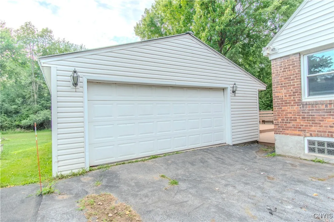 316 Iroquois Avenue West, Watertown City, New York, Watertown City, New York 13601, 2 Bedrooms Bedrooms, 5 Rooms Rooms,2 BathroomsBathrooms,Residential,Closed,316 Iroquois Avenue West, Watertown City, New York,0,S1627291