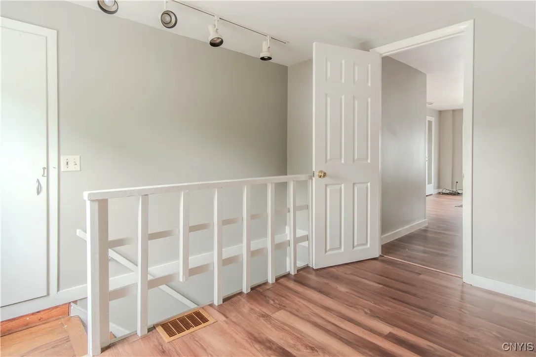 316 Iroquois Avenue West, Watertown City, New York, Watertown City, New York 13601, 2 Bedrooms Bedrooms, 5 Rooms Rooms,2 BathroomsBathrooms,Residential,Closed,316 Iroquois Avenue West, Watertown City, New York,0,S1627291