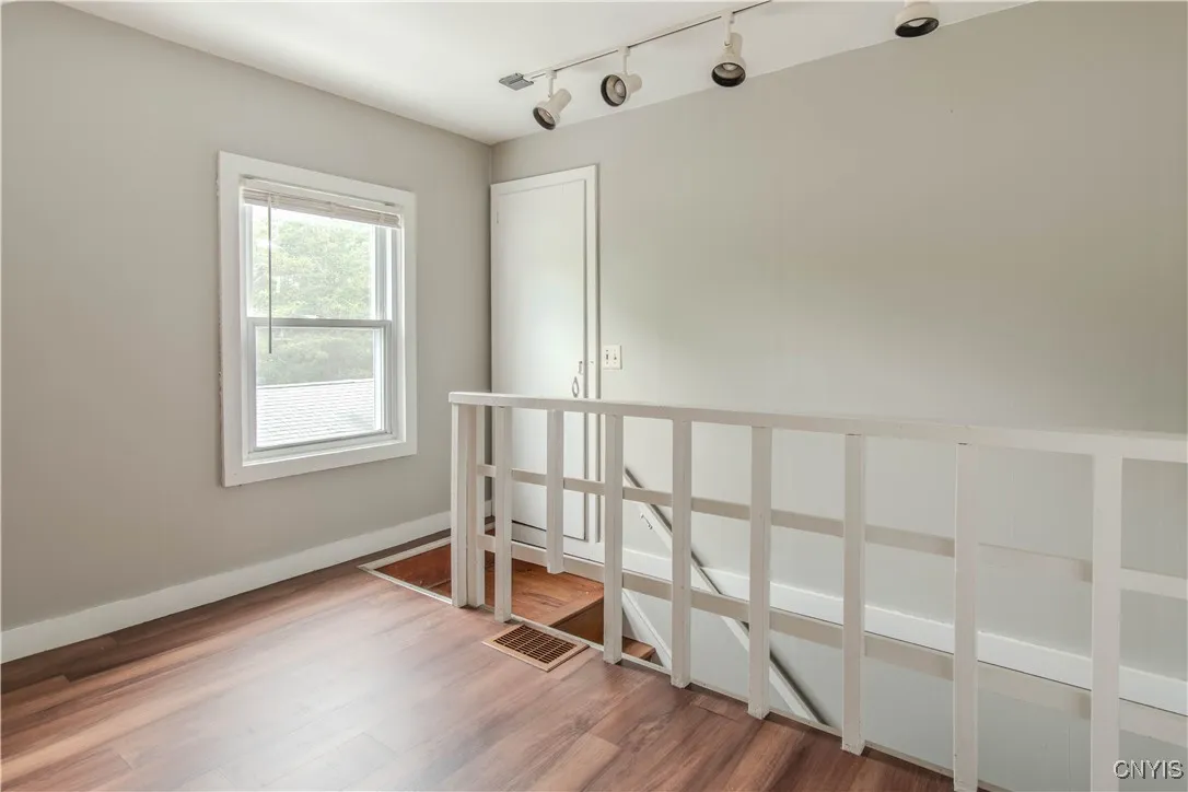 316 Iroquois Avenue West, Watertown City, New York, Watertown City, New York 13601, 2 Bedrooms Bedrooms, 5 Rooms Rooms,2 BathroomsBathrooms,Residential,Closed,316 Iroquois Avenue West, Watertown City, New York,0,S1627291